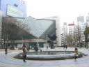 東京芸術劇場前の噴水